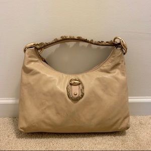 Authentic Gucci Leather Shoulder Bags, Medium